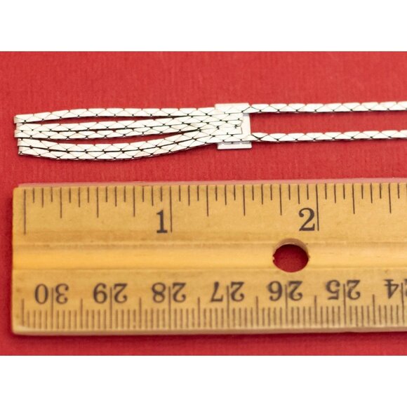 18 1/2 inch, Vintage Chain Link Unique Tassel Necklace by Avon - F25 - Picture 3 of 3